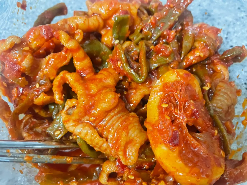 You are currently viewing 미래도 레몬 무뼈 닭발 궁채 무침 택배 주문 후기